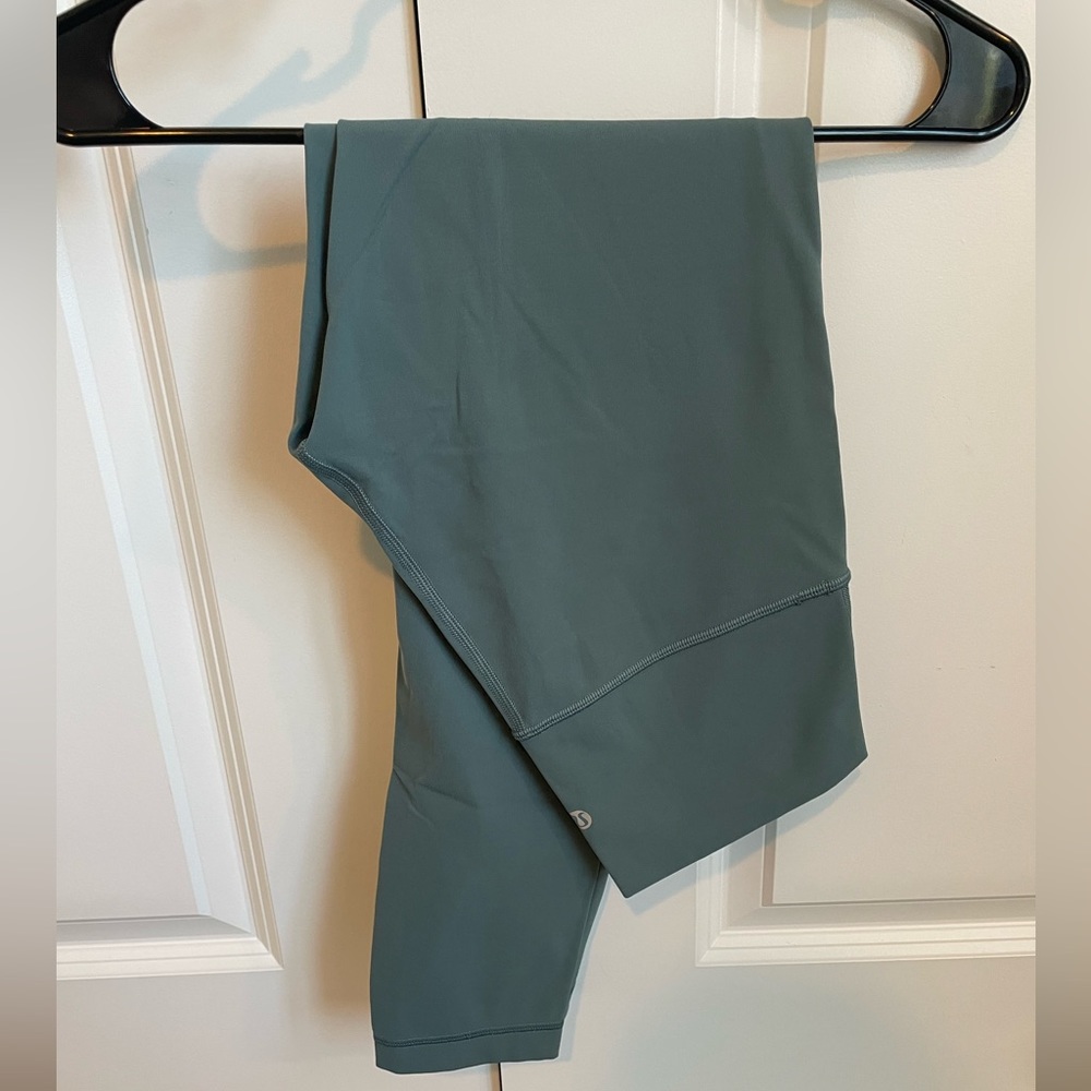 Lululemon Wonder under